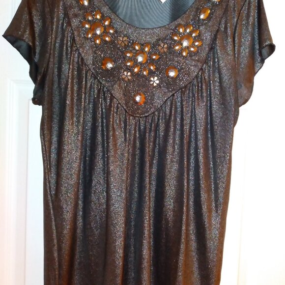 Elegant Top, NWD, Size - 1X - Picture 2 of 4